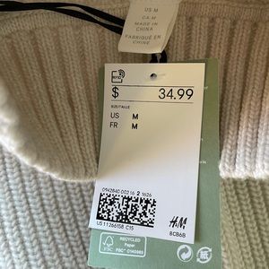 H&M sweater (2020)